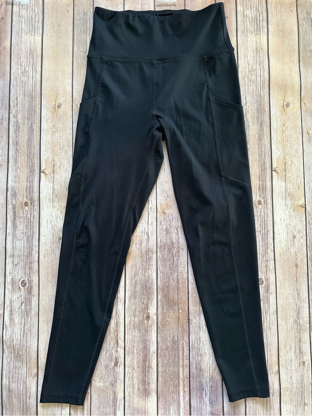 American Eagle The Everything High-Waisted Pocket Legging